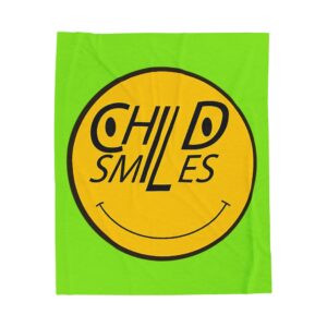 child smiles velveteen plush blanket — bright retro smiley design